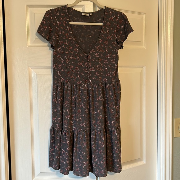 True Craft Dresses True Craft Cute Dress In Grey Extra Small Poshmark